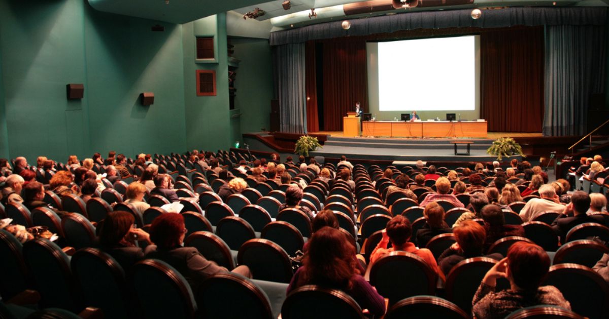 ESAN reúne a líderes empresariales del Perú en su 60 aniversario lista