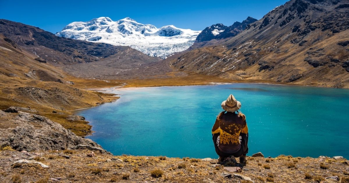Cómo afecta el flujo de turismo hacia el Perú play