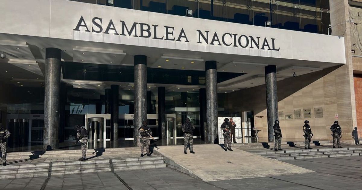 muerte cruzada Cómo impacta sobre la economía ecuatoriana play