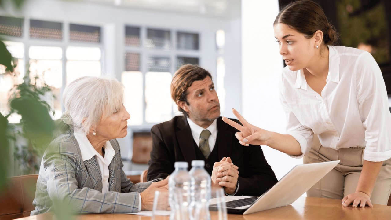 Mentoría inversa: integrando generaciones para innovar y transformar empresas