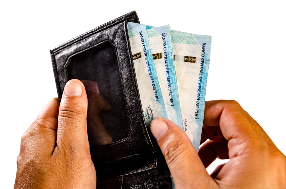 shutterstock 2164013367 1