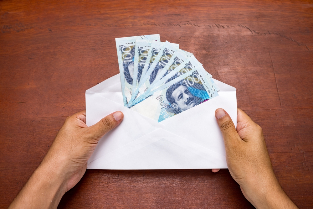 shutterstock 2396340223 1