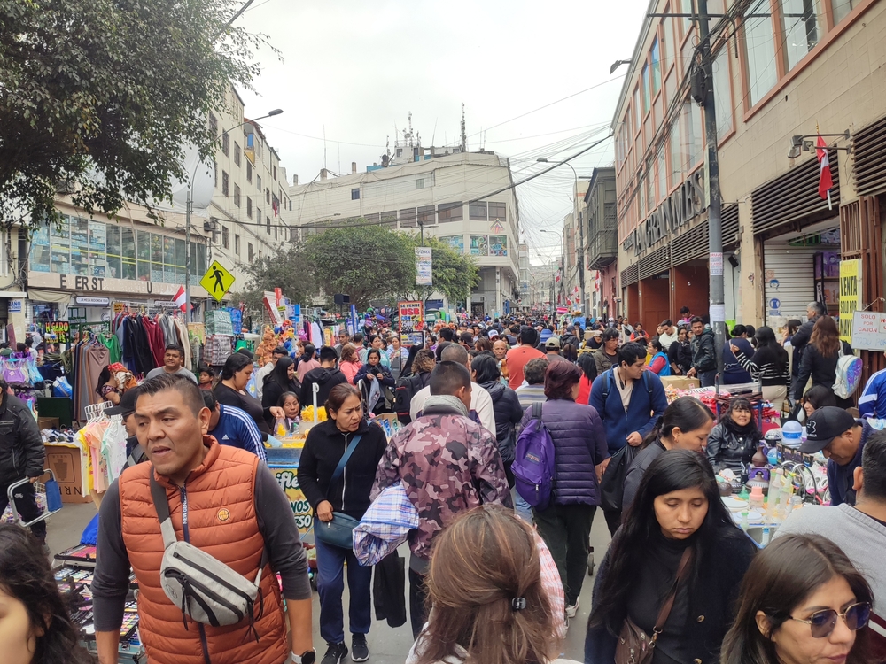 shutterstock 2500962713