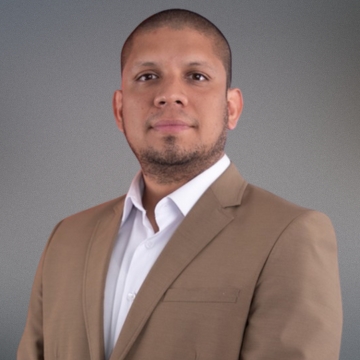 Rodrigo Miguel Adrianzén Sifuentes