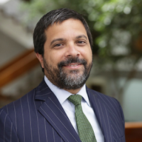 Carlos Arata Delgado