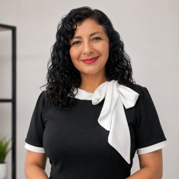 Paula  Santos